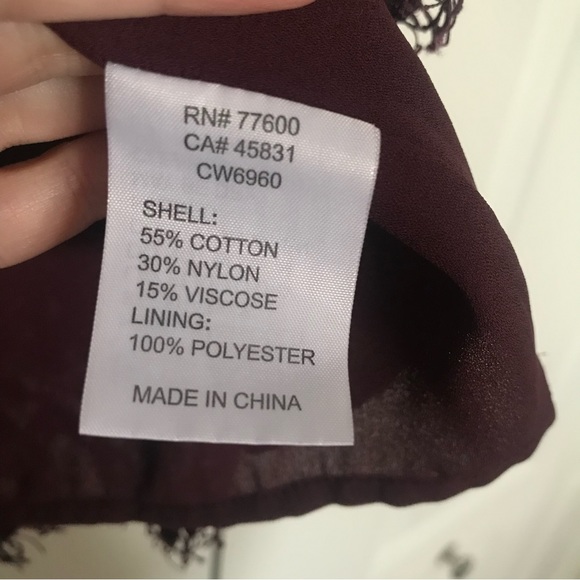 Chaser size small lace bell sleeve off the shoulder top - Picture 6 of 9